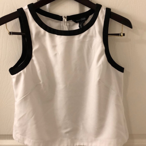 White House Black Market Tops - White house black market women’s top Sz Medium
